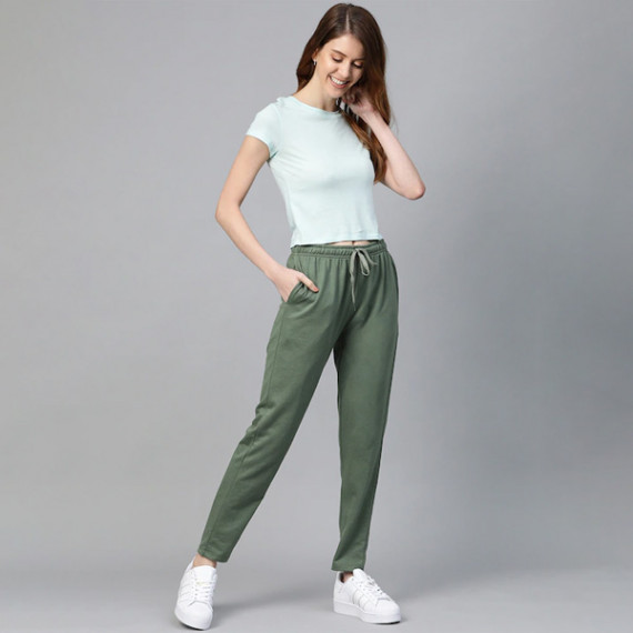 https://newfitz.com/products/women-black-solid-side-stripes-cropped-track-pants