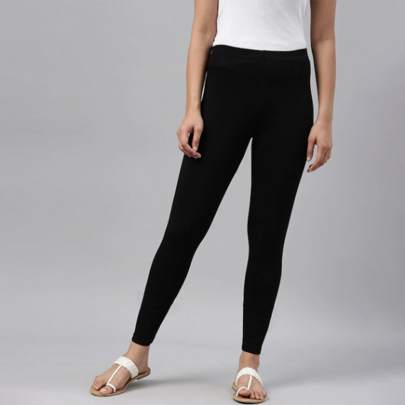 https://newfitz.com/products/women-black-solid-ankle-length-leggings