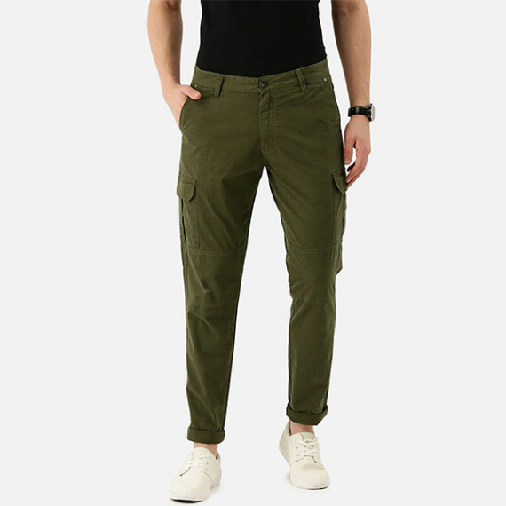 https://newfitz.com/products/men-olive-slim-fit-pure-cotton-cargos-trousers