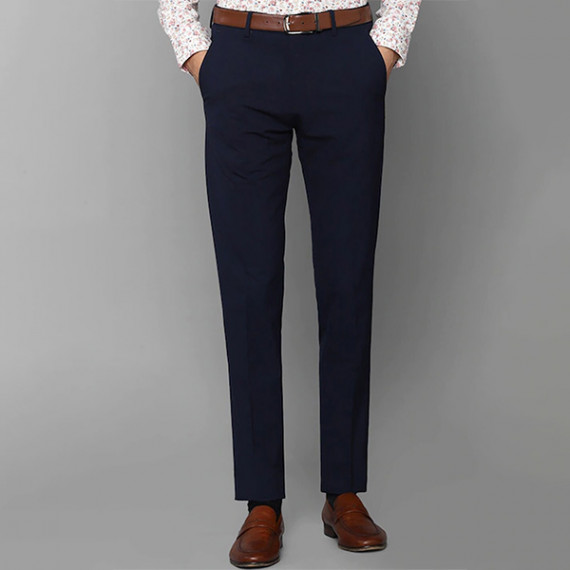 https://newfitz.com/products/men-navy-blue-slim-fit-trousers