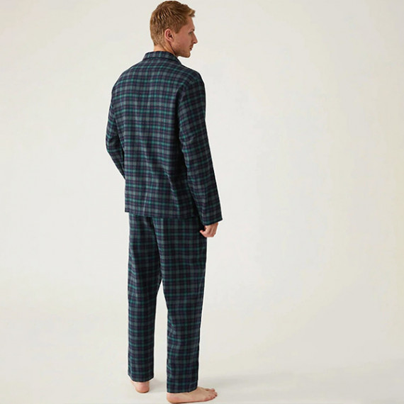 https://newfitz.com/products/men-green-blue-checked-night-suit