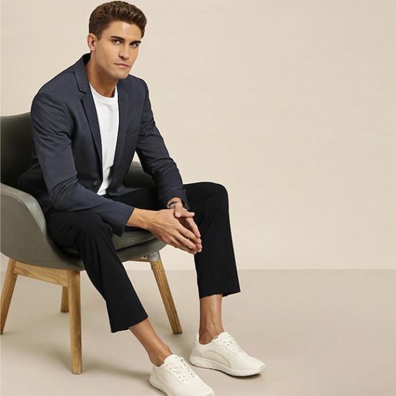 https://newfitz.com/products/men-navy-blue-slim-fit-self-design-smart-casual-blazer