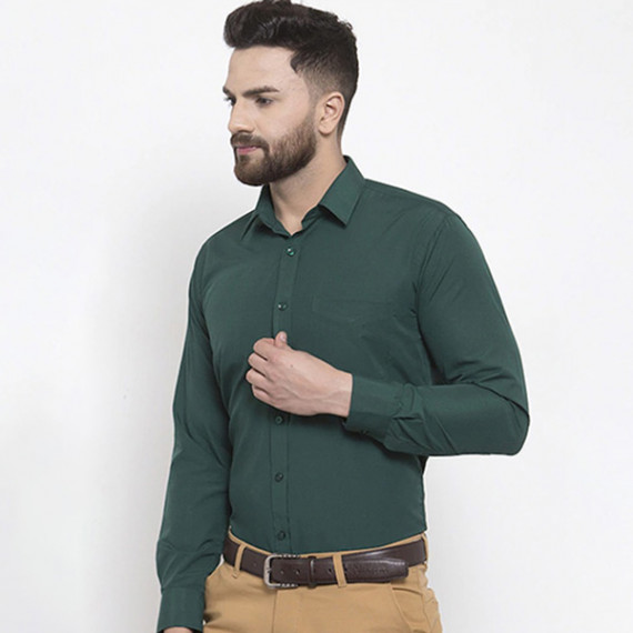 https://newfitz.com/products/men-green-slim-fit-solid-formal-shirt
