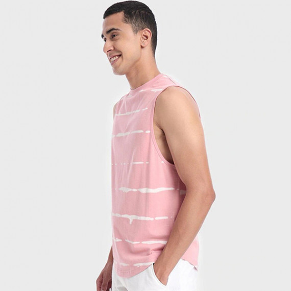 https://newfitz.com/products/men-pink-oversized-vest