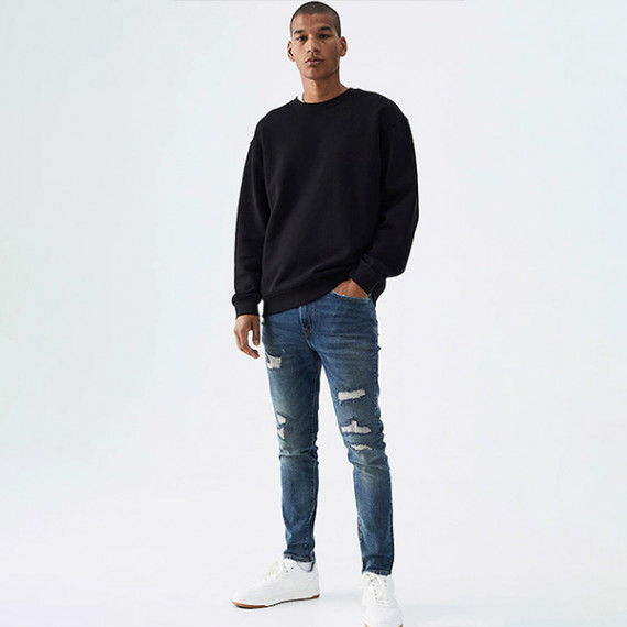 https://newfitz.com/products/men-blue-mildly-distressed-jeans