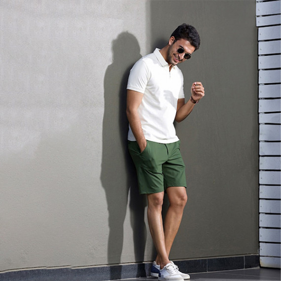 https://newfitz.com/products/men-green-stretch-chino-shorts