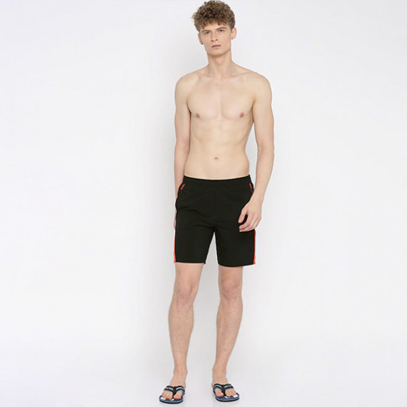 https://newfitz.com/products/men-black-printed-swim-shorts-1