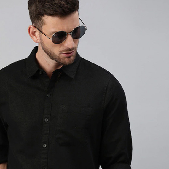 https://newfitz.com/products/men-black-slim-fit-cotton-casual-shirt