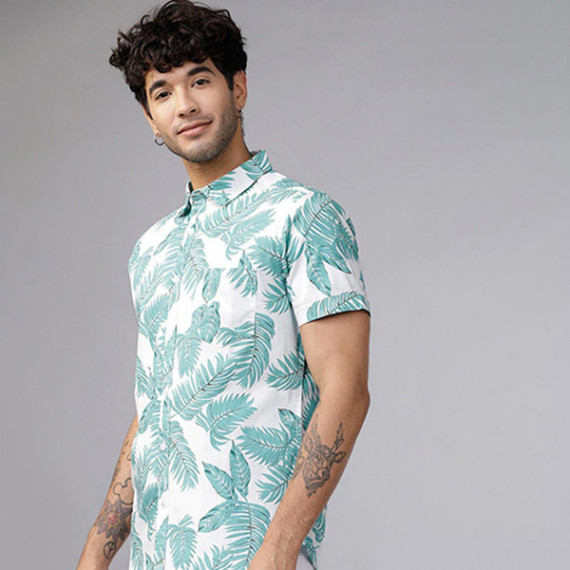 https://newfitz.com/products/men-green-white-slim-fit-printed-casual-shirt