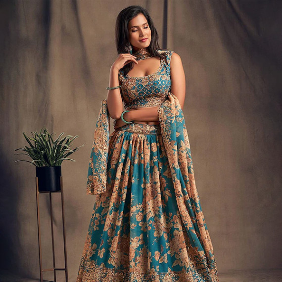 https://newfitz.com/products/blue-beige-printed-semi-stitched-lehenga-unstitched-blouse-with-dupatta